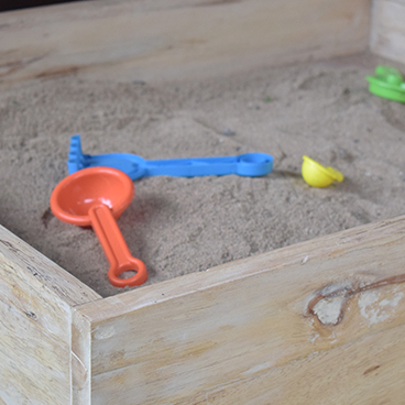 Playfun sensory table